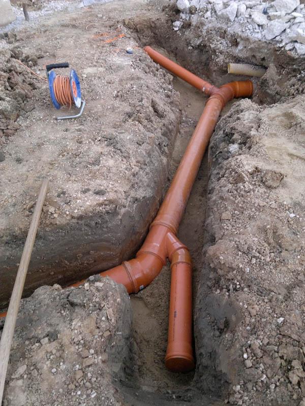 Zbourání staré a stavba nové garáže – foto 29
