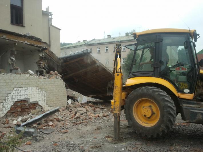 Rekonstrukce domu s přístavbou nové části – foto 11