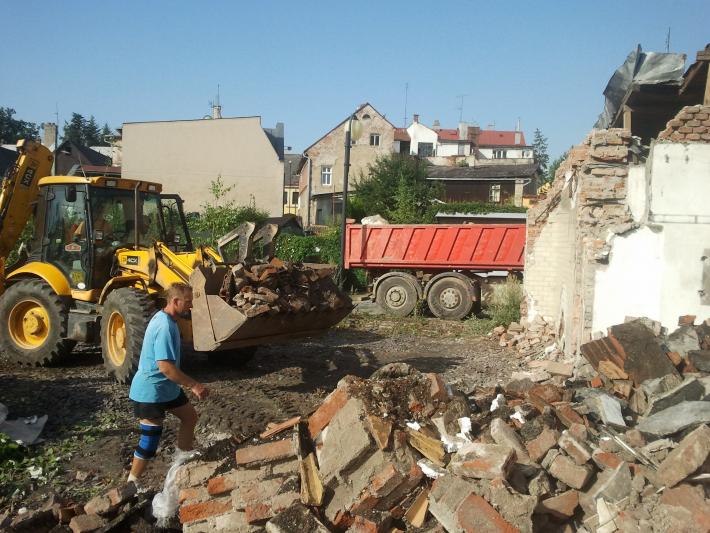 Rekonstrukce domu s přístavbou nové části – foto 12