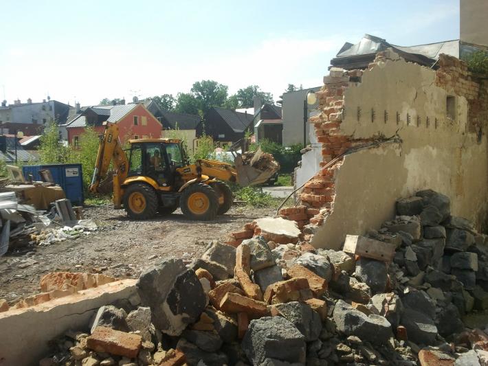 Rekonstrukce domu s přístavbou nové části – foto 15