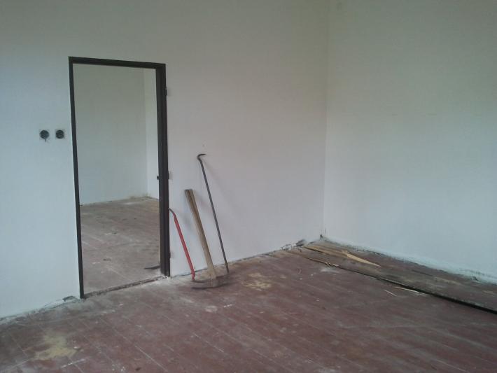 Rekonstrukce domu s přístavbou nové části – foto 22