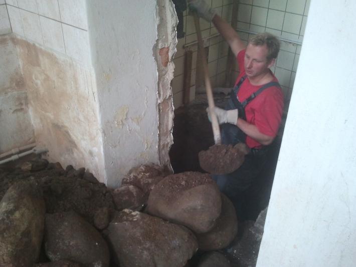 Rekonstrukce domu s přístavbou nové části – foto 28