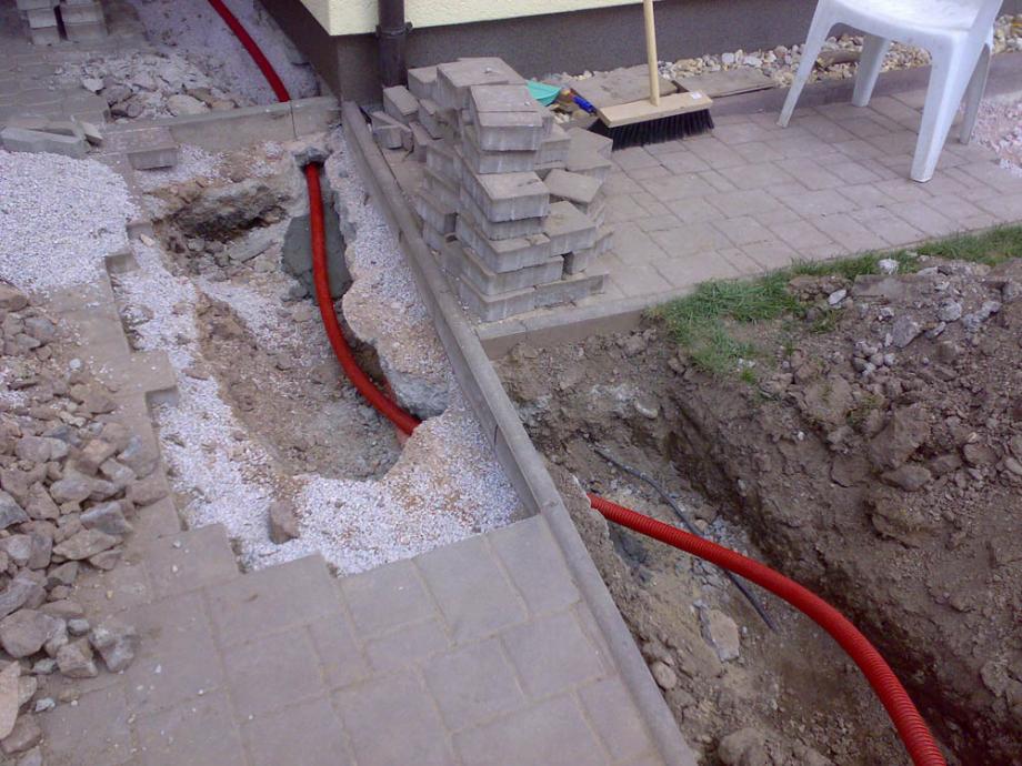 Stavba bazénu – foto 27