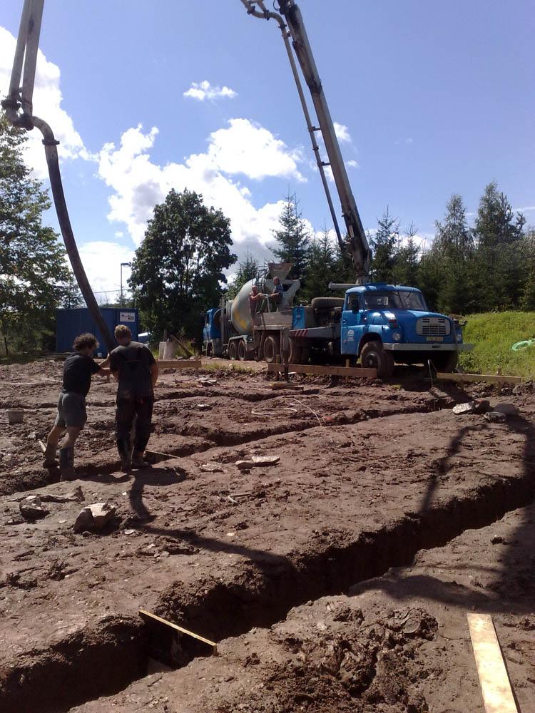 Základová deska a ležatá kanalizace – foto 4